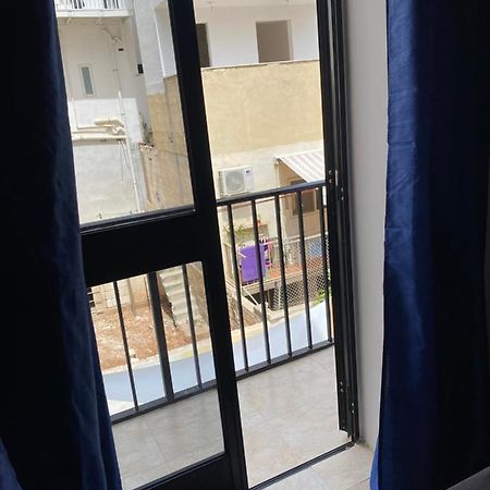 Gzira Centre Apartment Bagian luar foto